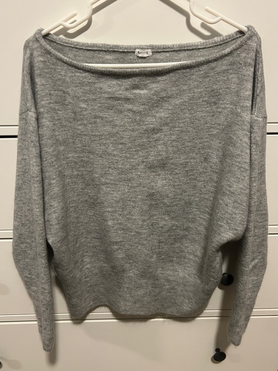 Garage Sweaters - Garage Off-the-Shoulder Light Gray Sweater